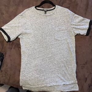 Men's charcoal grey Forever 21 t-shirt with black cuffs, size M